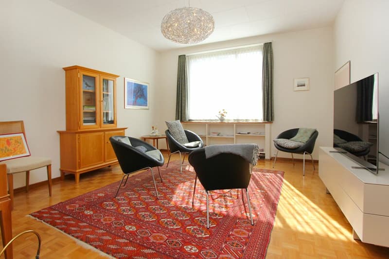 Helles und sonniges Aufenthaltszimmer