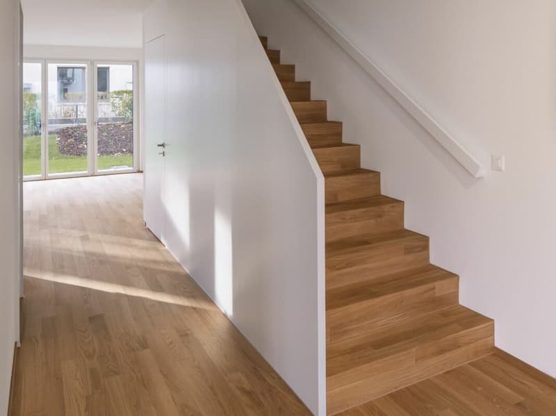 4.5-Zimmer Maisonette mit Hausgefühl und charmantem Garten (8)