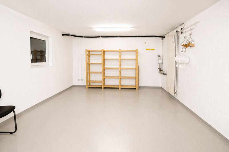 Modernes 5.5-Zimmer-Einfamilienhaus mit Garten (14)