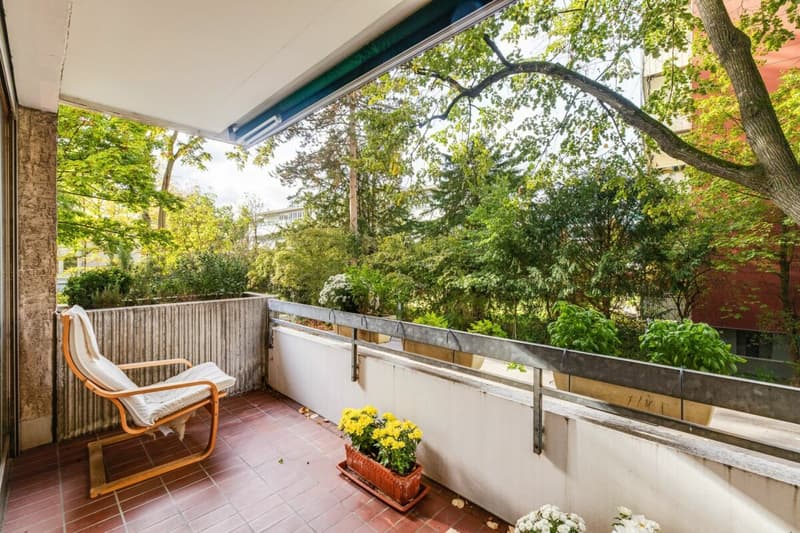 Balkon zur Vorderseite des Hauses
