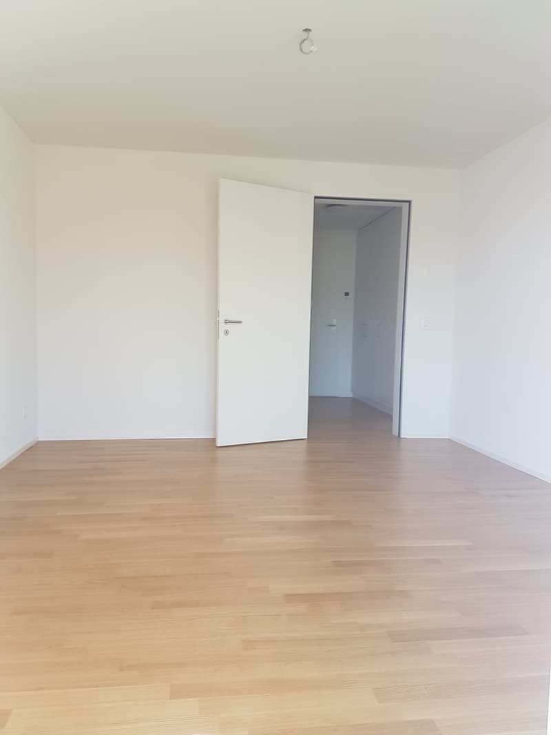 Moderne 2.5-Zimmer-Wohnung in Wülflingen mit Balkon (5)