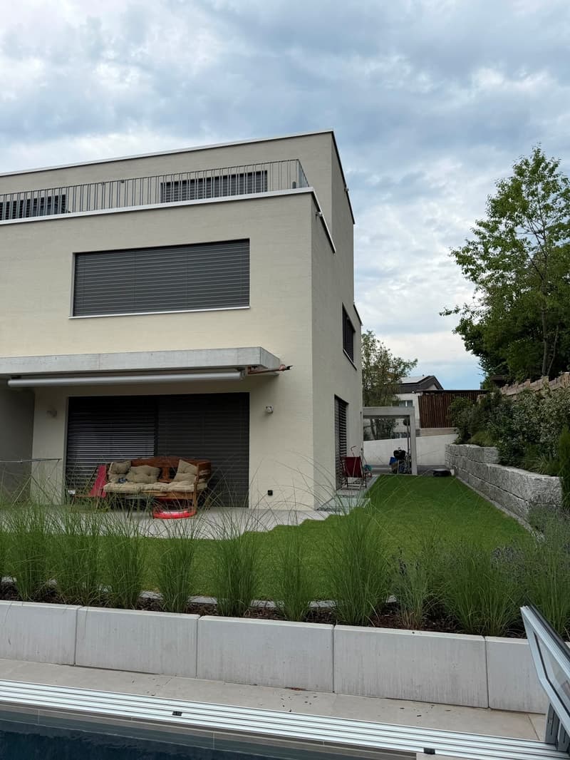Maison mitoyenne moderne de 6 pièces à St. Gallen (1)