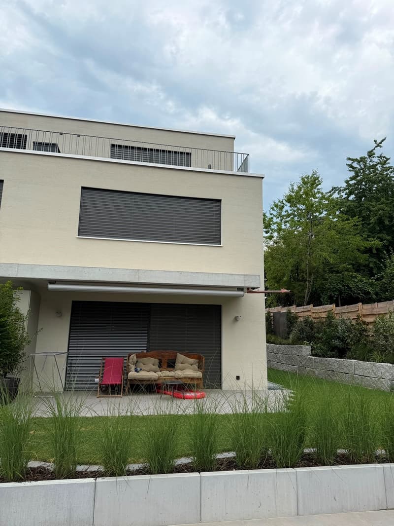 Maison mitoyenne moderne de 6 pièces à St. Gallen (2)