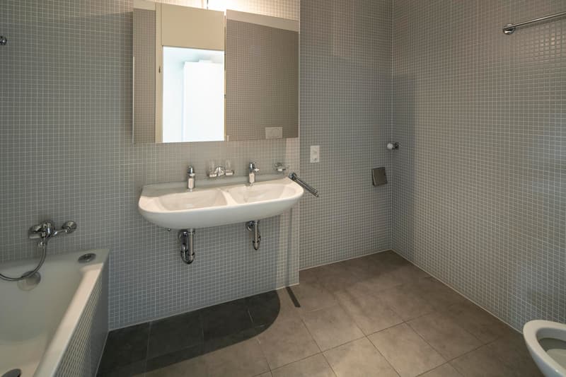 Servizio con vasca da bagno