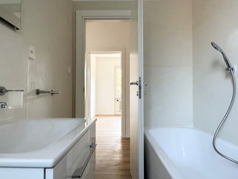 Servizio con vasca da bagno