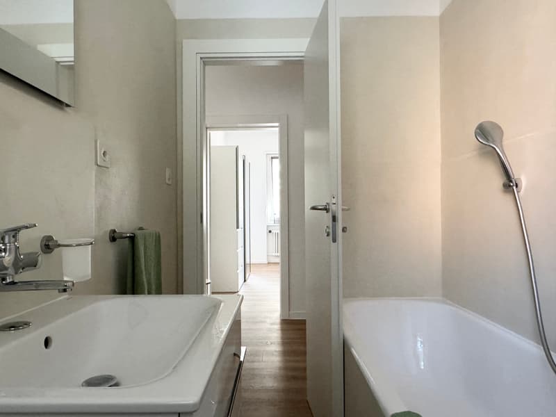 Servizio con vasca da bagno