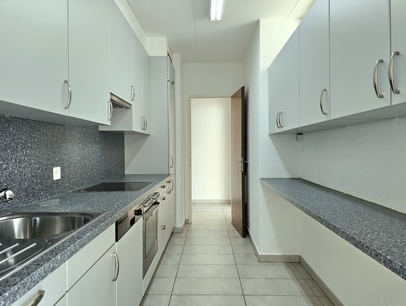 modern design, granite countertops, stainless steel appliances, modern cabinets, backsplash