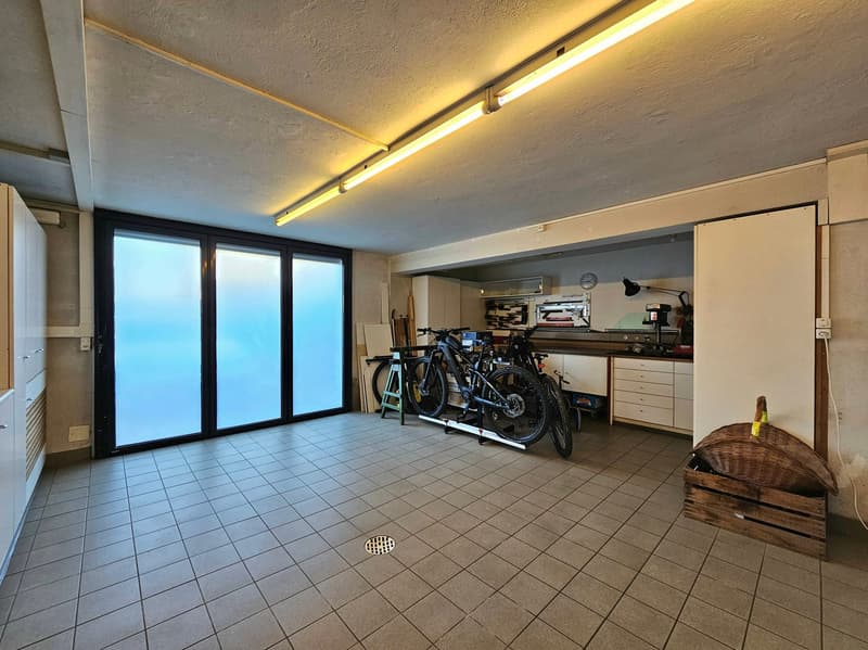 Balerna: Wonderful single-family house surrounded by greenery (13)
