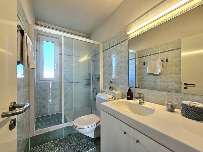 Balerna: Wonderful single-family house surrounded by greenery (8)