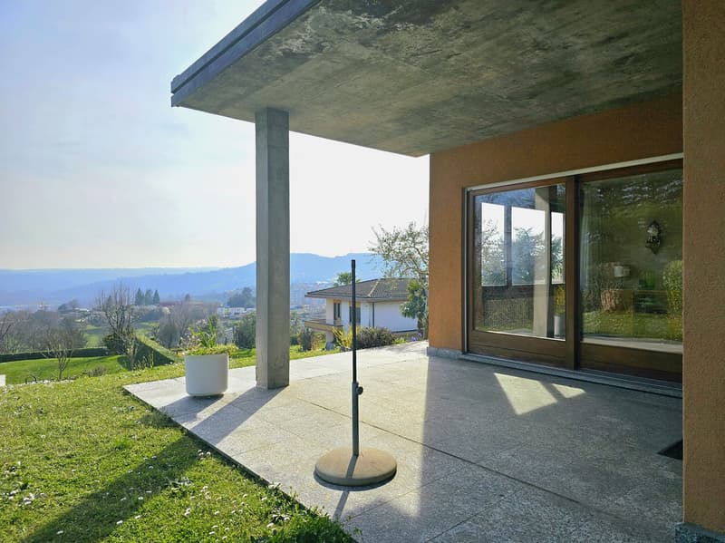 Castel San Pietro Corteglia: important single-family villa with dominant view of the hills (3)