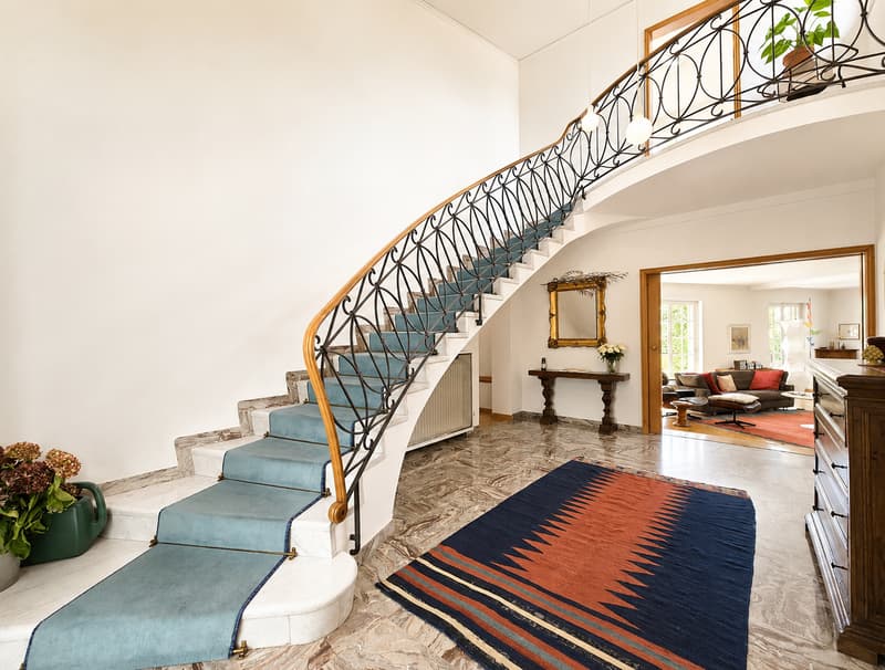 Mendrisio: Prächtige Einfamilienvilla mit großem Garten und dominierendem Blick (9)