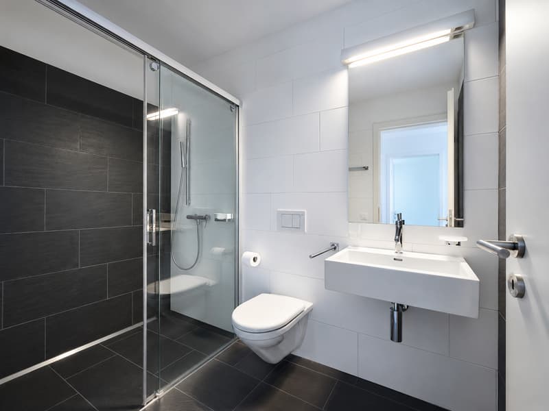Massagno: Modernes und raffiniertes 3.5-Zimmer-Apartment in exklusiver Residenz mit Wellnessbereich (10)