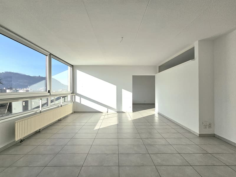 Vacallo: Appartement confortable et lumineux de 5,5 pièces avec vue dominante (4)