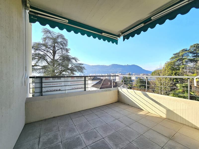 Vacallo: Appartement confortable et lumineux de 5,5 pièces avec vue dominante (2)