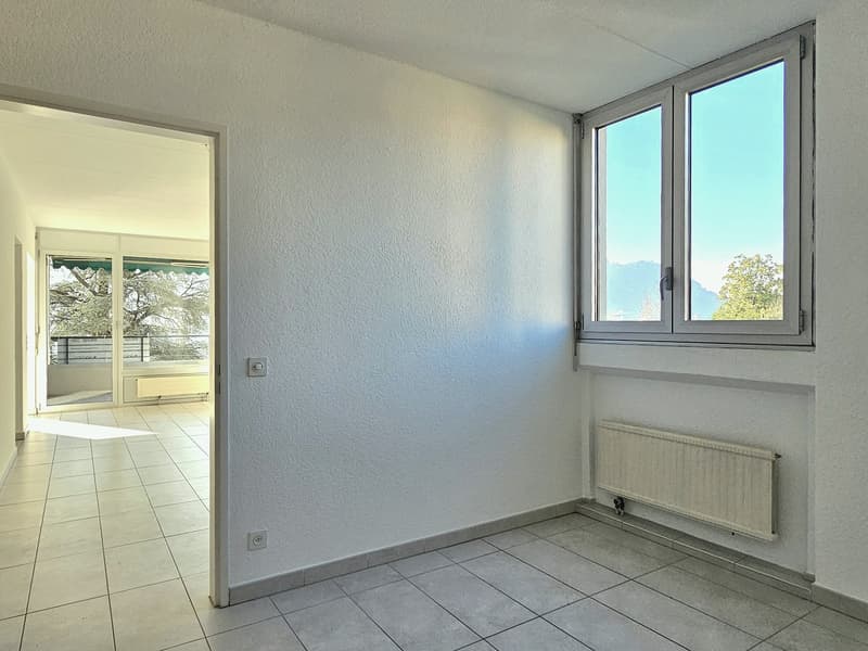Vacallo: Appartement confortable et lumineux de 5,5 pièces avec vue dominante (11)