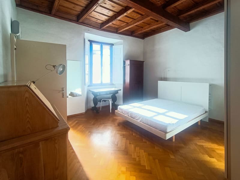 2.5 Room Apartment in Elegant Period Building (7)