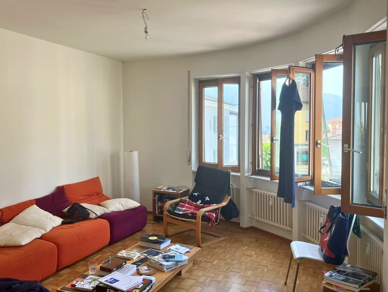 Geräumige Wohnung in der Universitätszone (2)