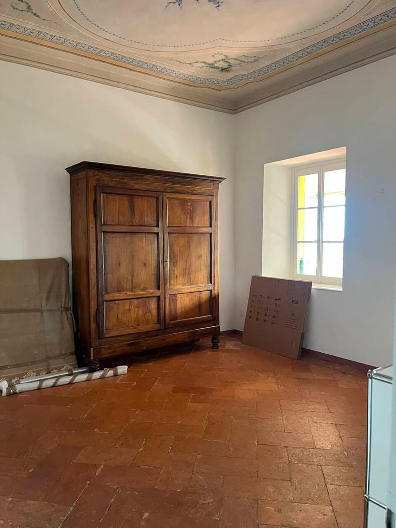 AFFASCINANTE CASA IN CORTE (7)