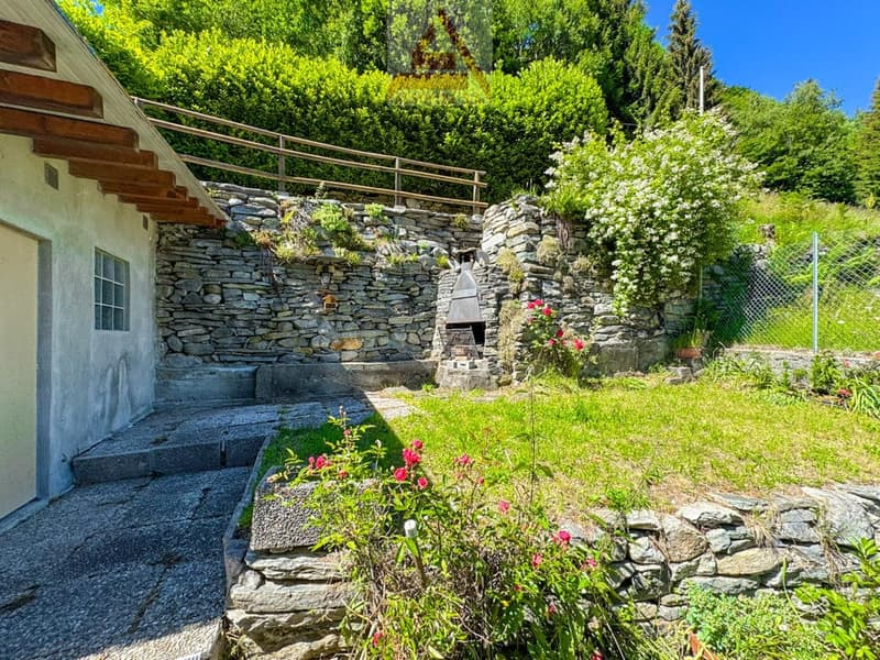 Un rifugio autentico tra le montagne / Ein authentischer Rückzugsort in den Bergen (5)