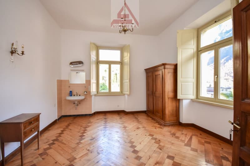 Villa storica con parco privato / Historische Villa mit privatem Park (6)