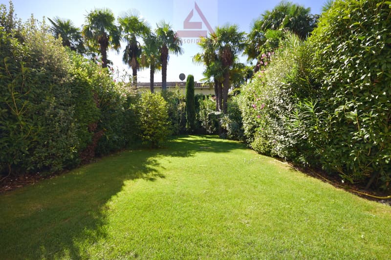 Elegante appartamento con giardino / Elegante Wohnung mit Garten (12)