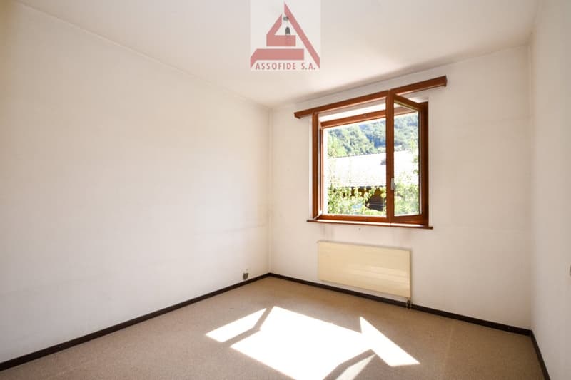 Casa di 10.5 locali / 10.5 - Zimmer - Haus (9)