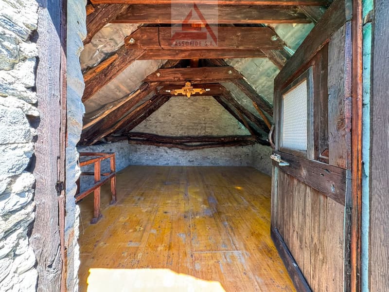 3 rustici da ristrutturare / 3 renovierungsbedürftige Rustici (3)