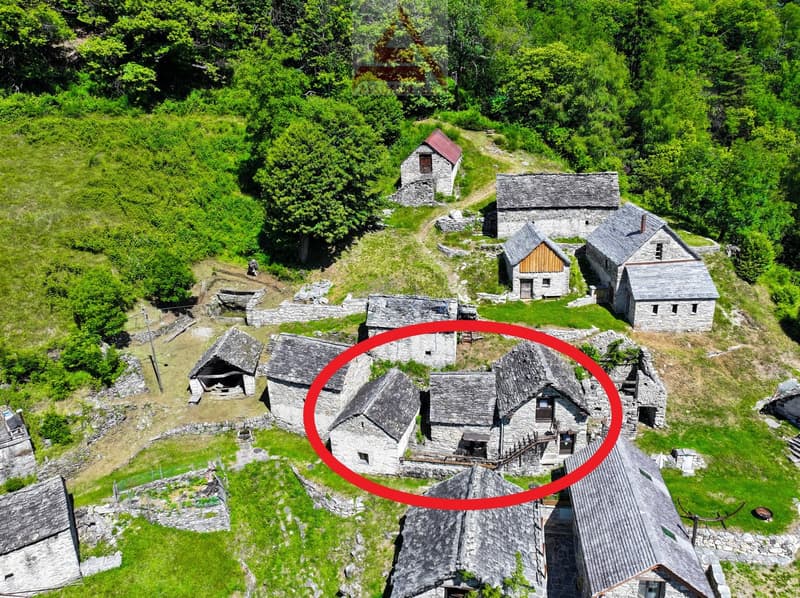 3 rustici da ristrutturare / 3 renovierungsbedürftige Rustici (2)