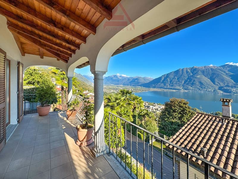 Villa esclusiva con rustico e piscina / Exklusive Villa mit Rustico und Hallenbad (9)
