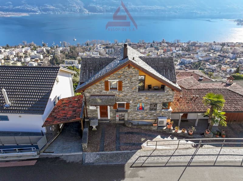 Villa esclusiva con rustico e piscina / Exklusive Villa mit Rustico und Hallenbad (11)