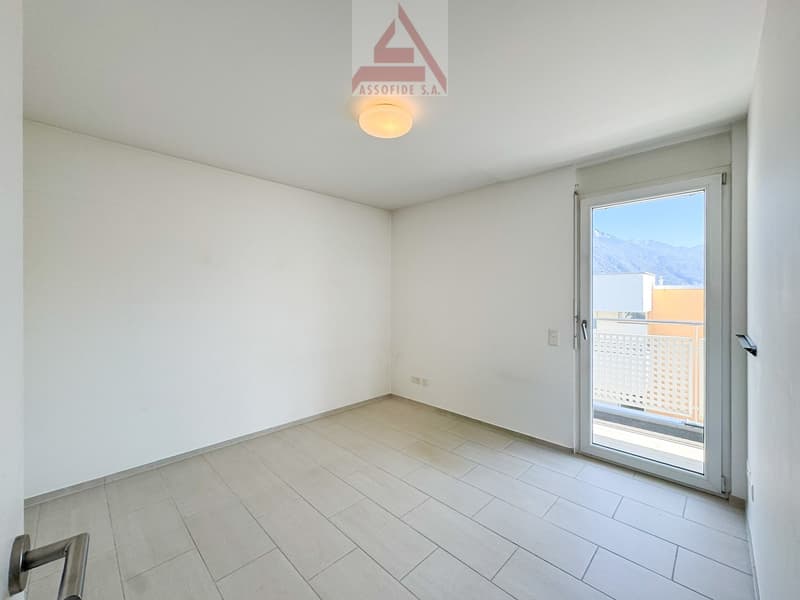 Attico con terrazza panoramica / Attika-Wohnung mit Panoramaterrasse (9)