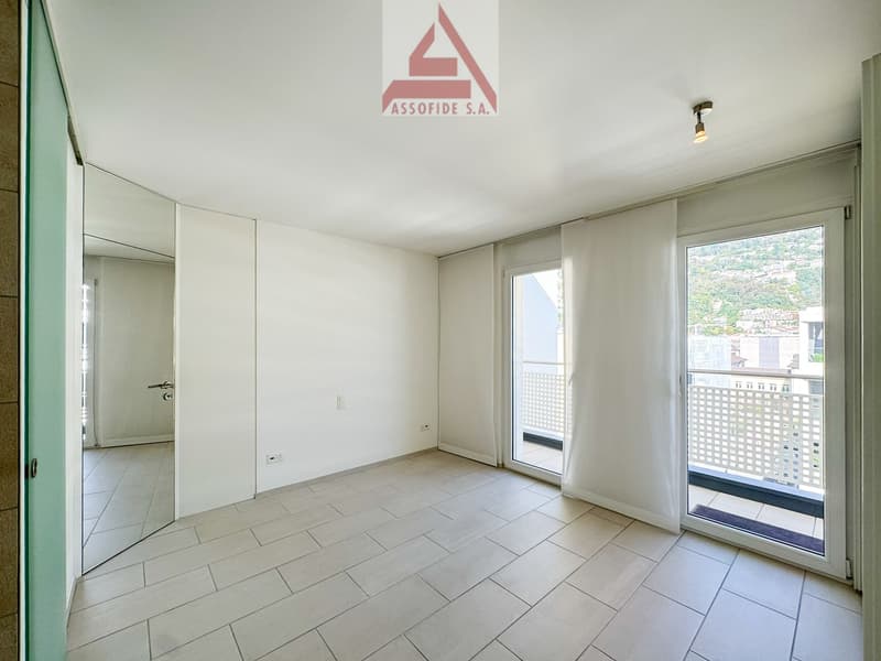 Attico con terrazza panoramica / Attika-Wohnung mit Panoramaterrasse (8)