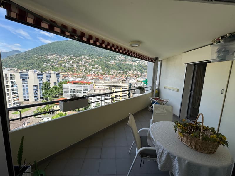 Vendesi appartamento 2.5 locali al 9. piano Palazzo Panorama a Locarno (8)