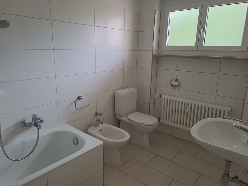 Appartamento 3.5 locali con balcone a Losone (9)