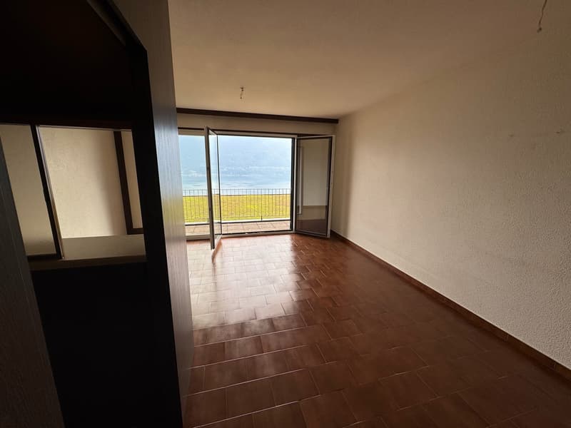 Charmante 1.5-Zimmer-Wohnung mit Balkon und Seeblick in Minusio (5)