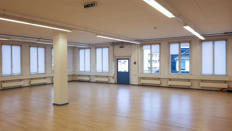 Commercial property in Strengelbach (3)
