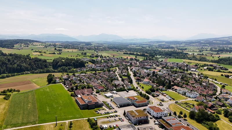 Exclusive investment opportunity: rental property in Jonen (AG) (2)