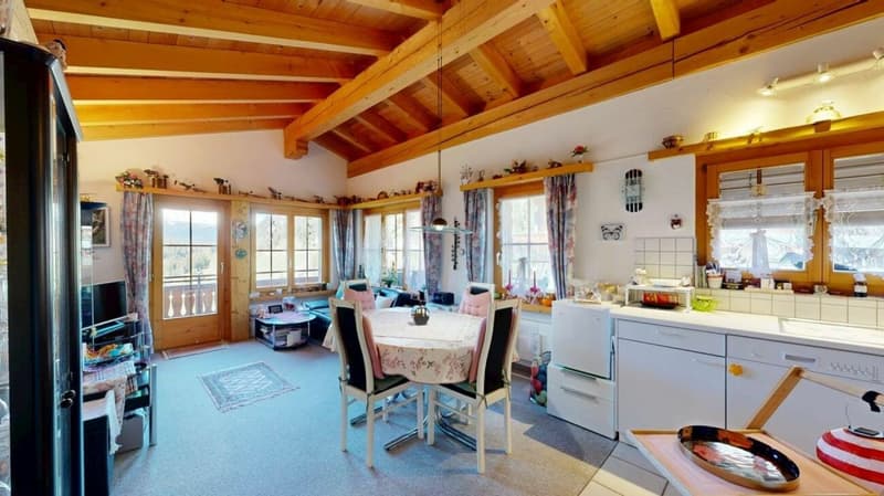 Charming 2.5-room apartment with panorama (2)
