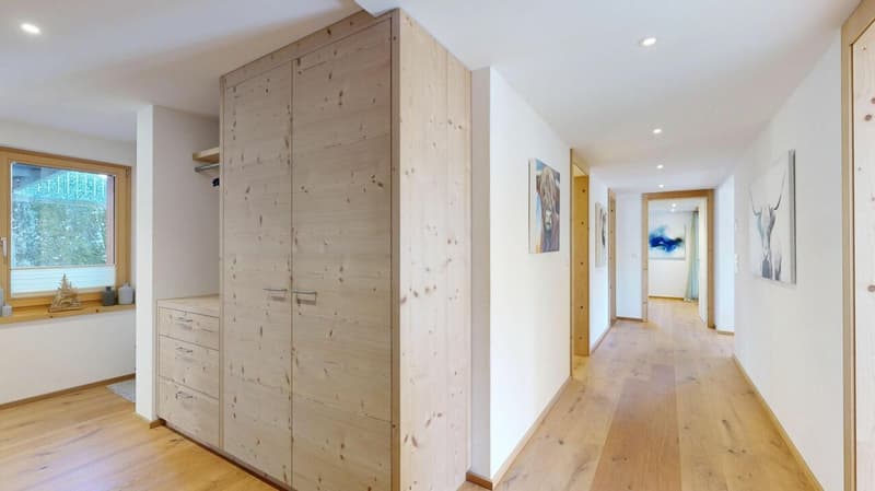 Pany: Sonniges Zuhause mit Garten und Weitblick (8)