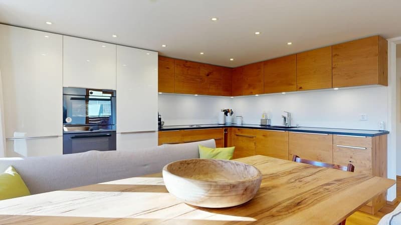 Pany: Sonniges Zuhause mit Garten und Weitblick (3)