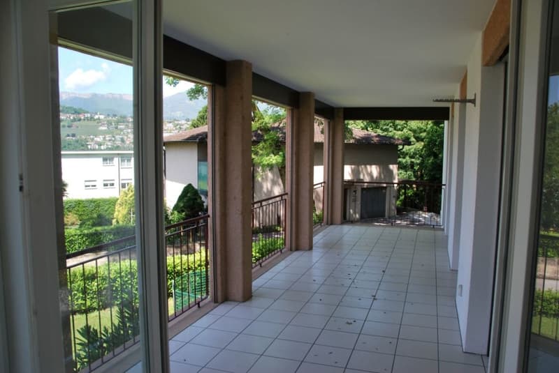 Rent in Pregassona, spacious 4.5 rooms bright (3)