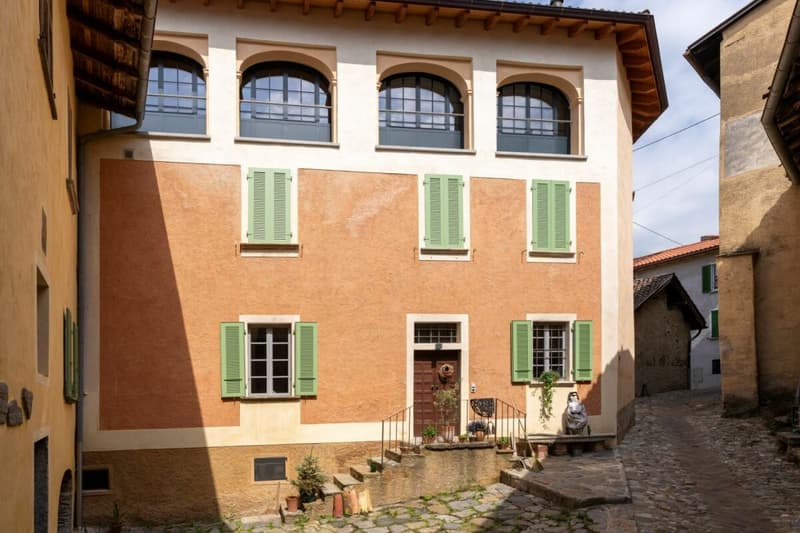 Appartement Aranno rénové au 1er étage (1)
