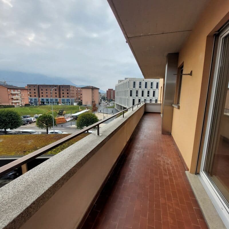 Affittasi appartamento di 2.5 locali al 2°piano (6)