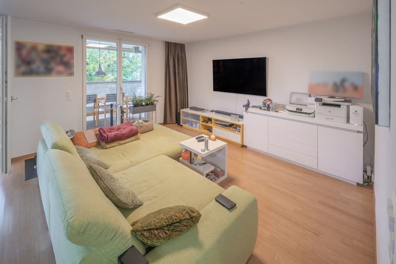 Helle 3.5-Zimmer-Wohnung mit Balkon und Garage in Zürich-Affoltern (6)