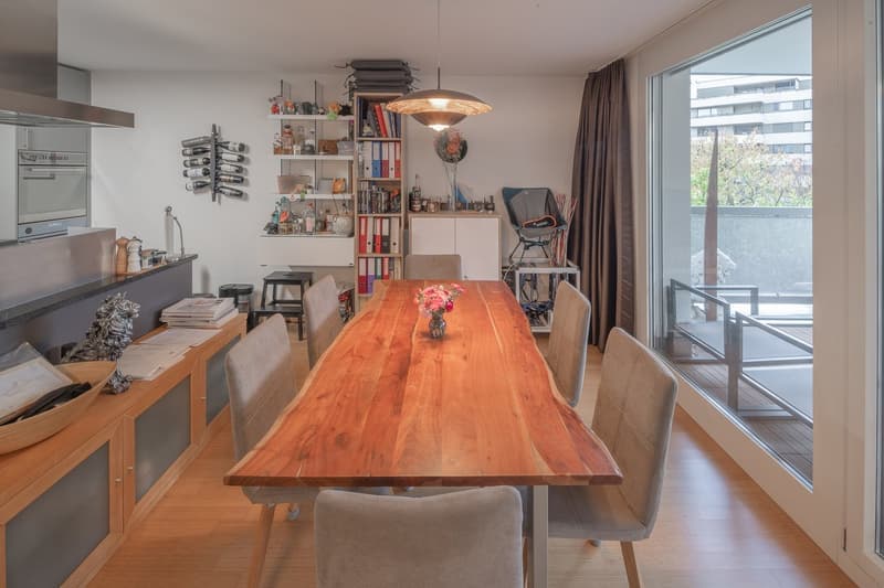 Helle 3.5-Zimmer-Wohnung mit Balkon und Garage in Zürich-Affoltern (4)