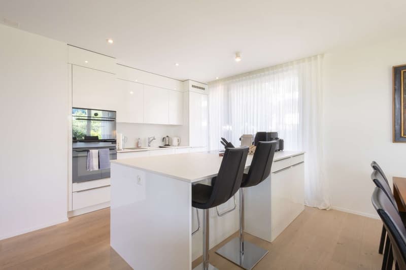 Helle 3.5-Zimmer-Wohnung mit Balkon in Kloten – sofort verfügbar! (2)