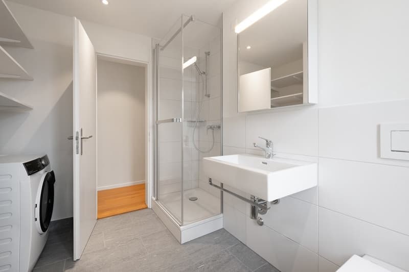 Charmante 1.5-Zimmer-Wohnung mit Balkon im Herzen von Zürich (3)