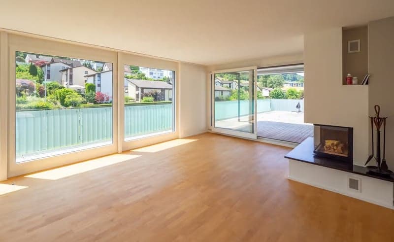 Geräumige 4.5-Zimmer-Wohnung mit Balkon und Kamin in Horgen (5)