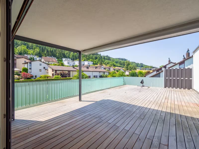 Geräumige 4.5-Zimmer-Wohnung mit Balkon und Kamin in Horgen (12)