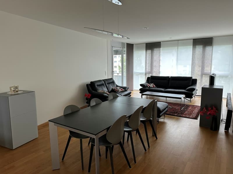 Spacieux appartement de 4 1/2 pièces à Sion (5)